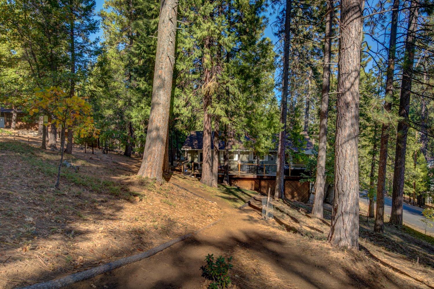 2767 Quartz Drive