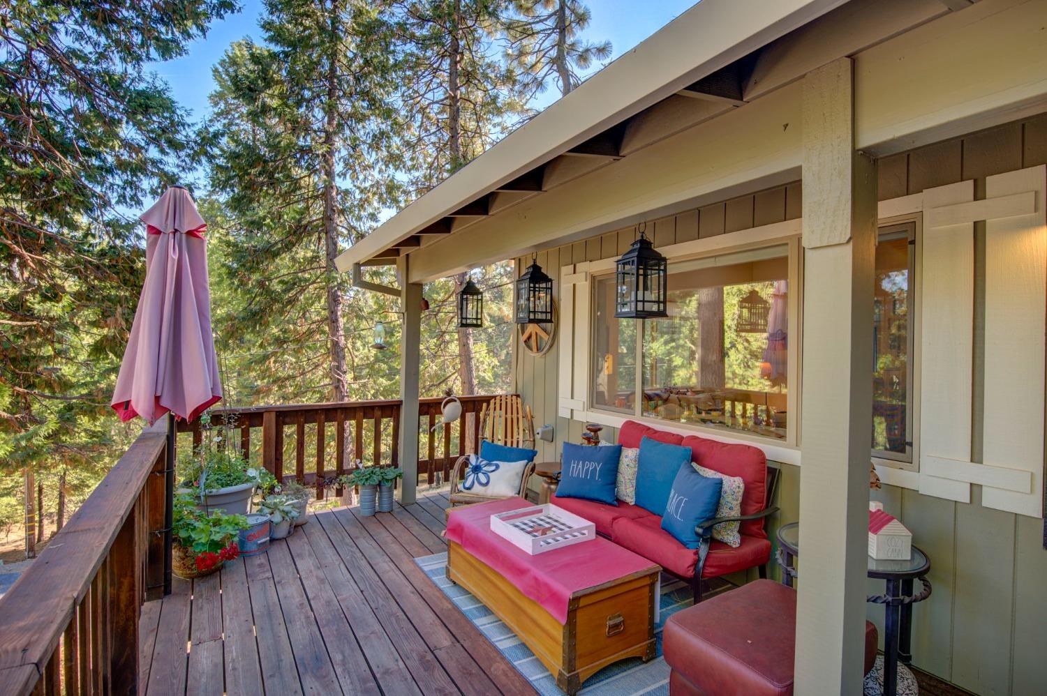 2767 Quartz Drive