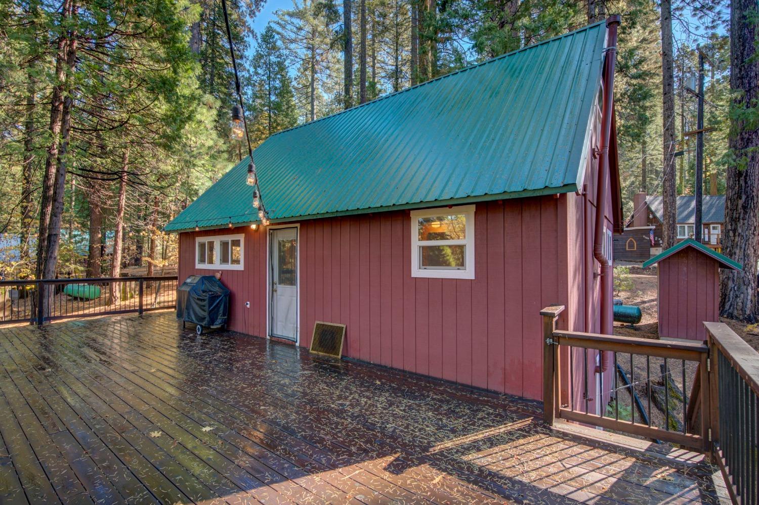 2534 Middle Drive