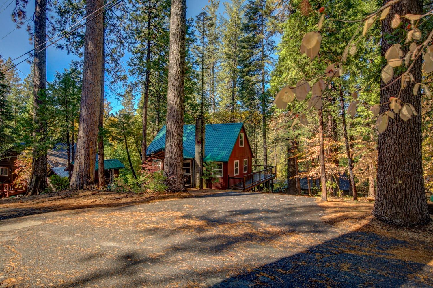 2534 Middle Drive