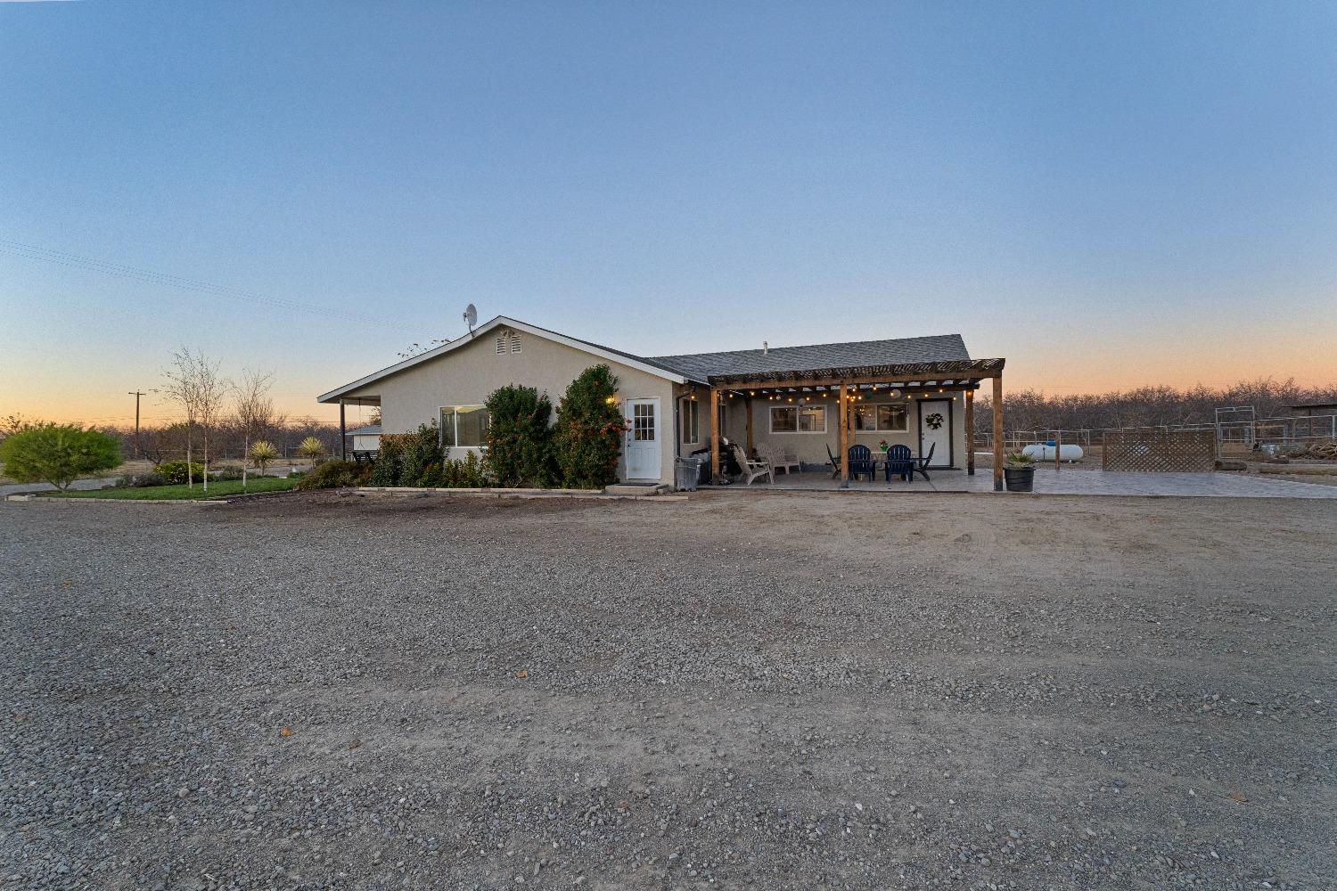 3900 W KENNER Road