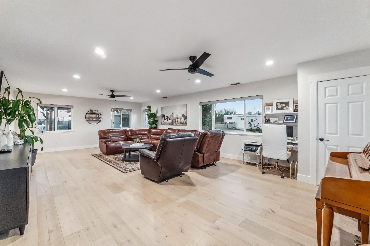 3900 W KENNER Road