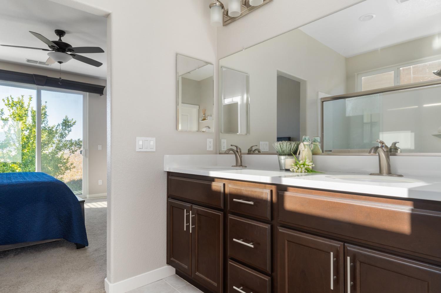616 Edgewood Loop