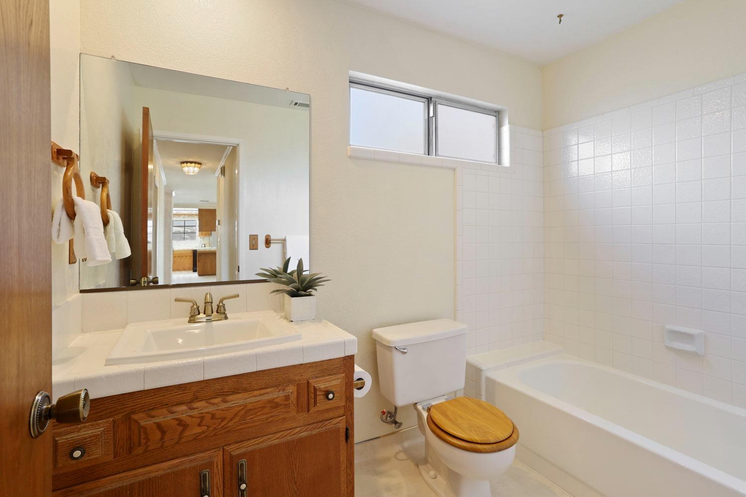 14808 Seminole Way