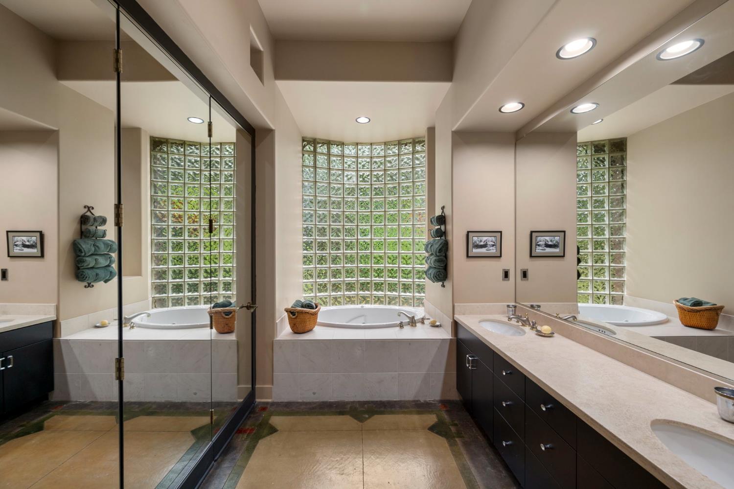 468 Fiddlers Court