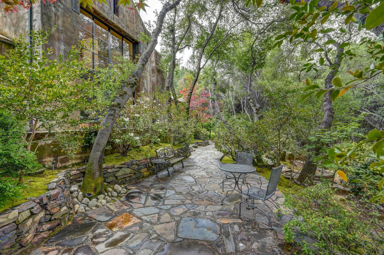 468 Fiddlers Court
