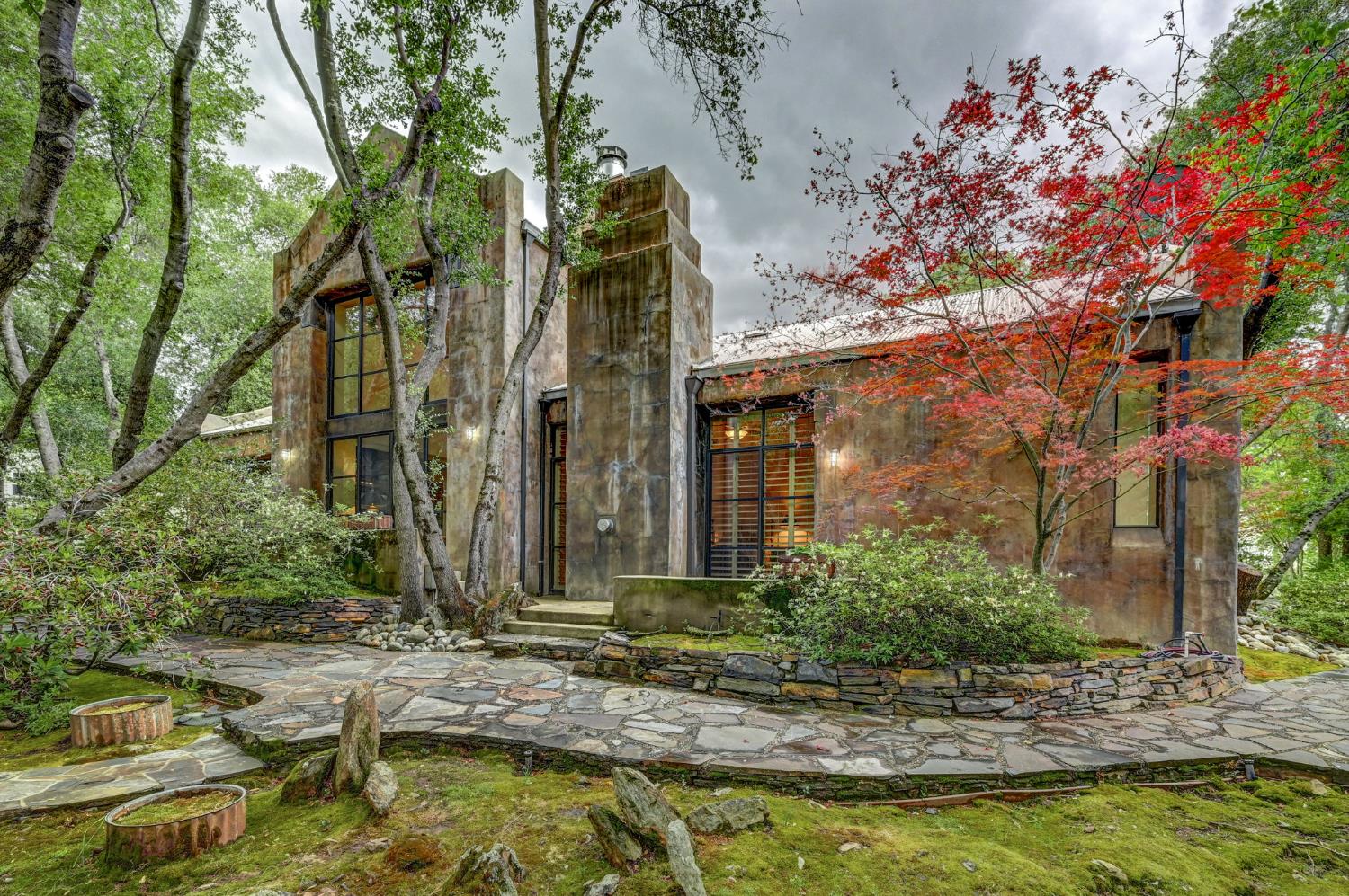 468 Fiddlers Court