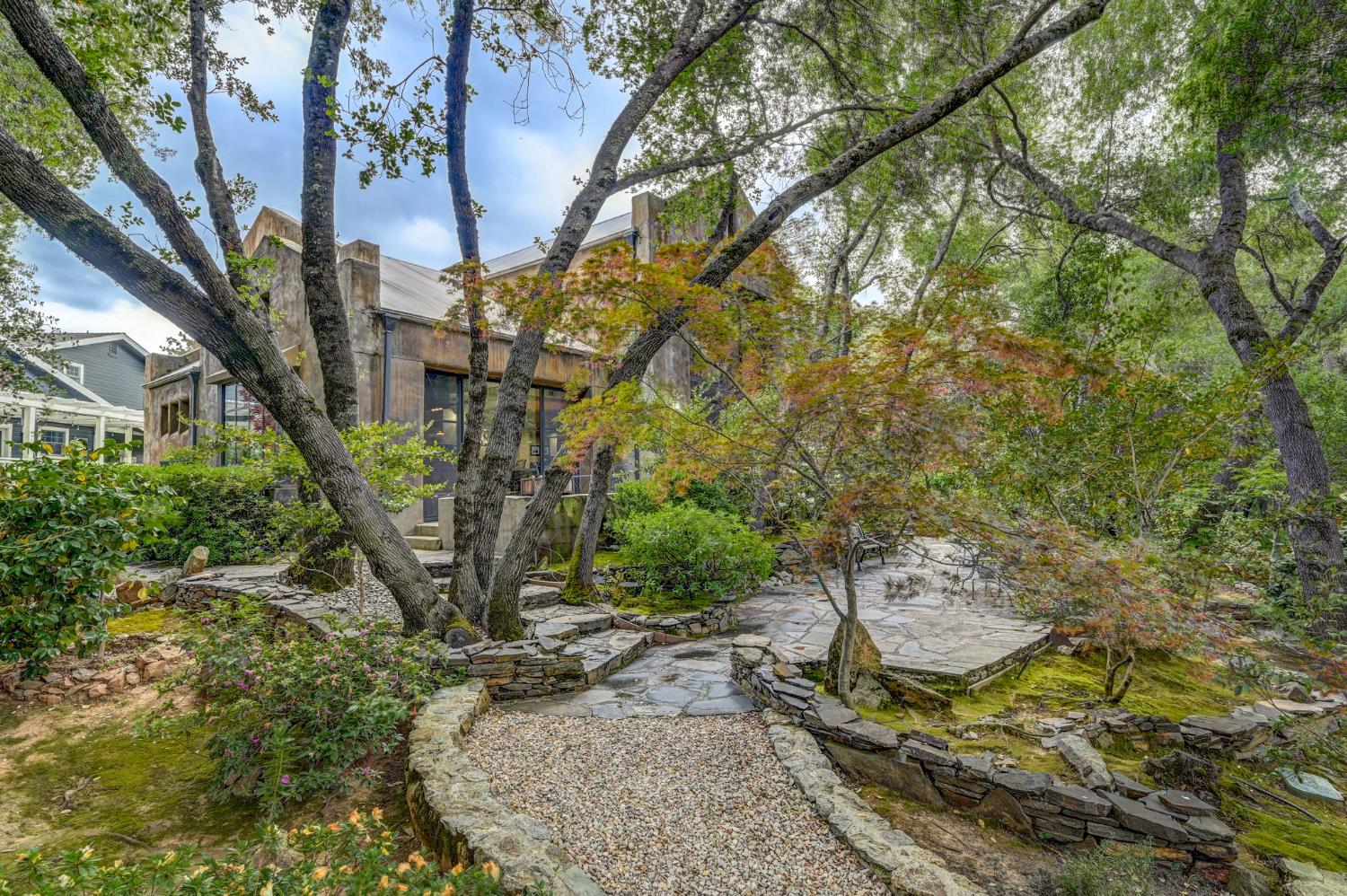 468 Fiddlers Court