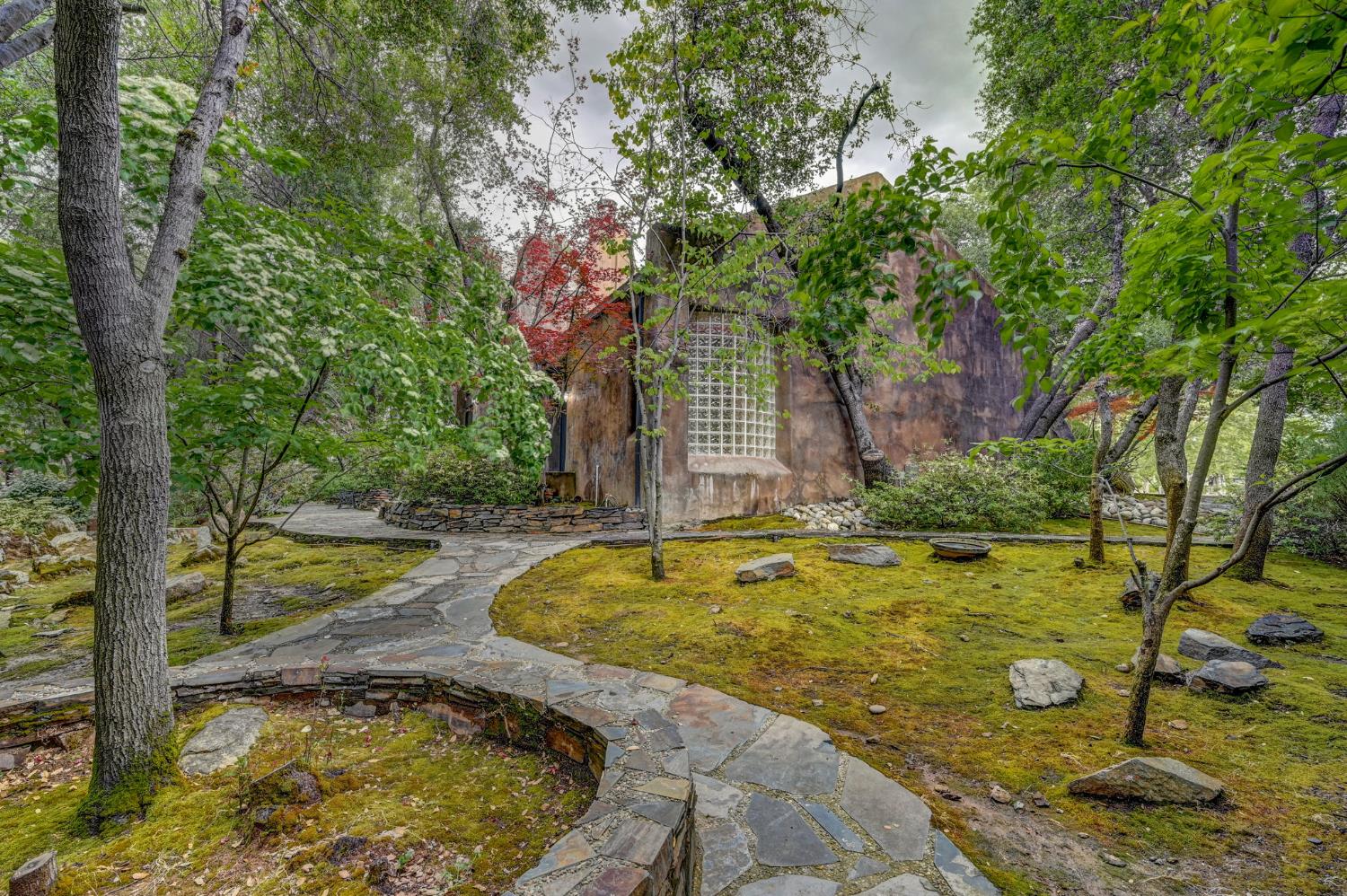 468 Fiddlers Court
