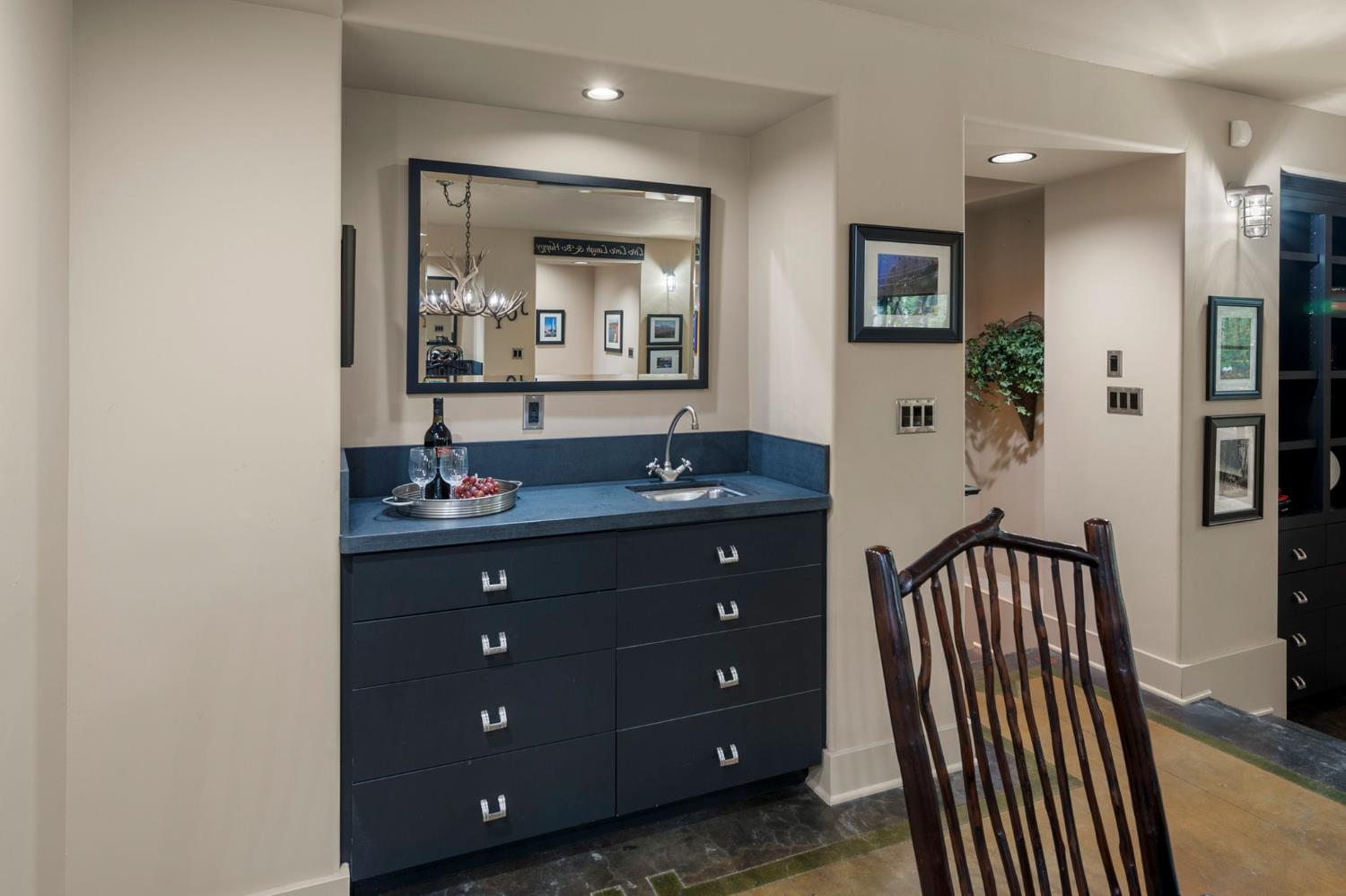 468 Fiddlers Court