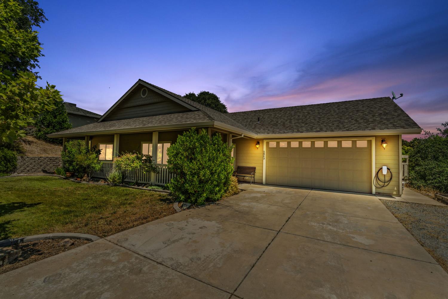 5863 Rippon Road