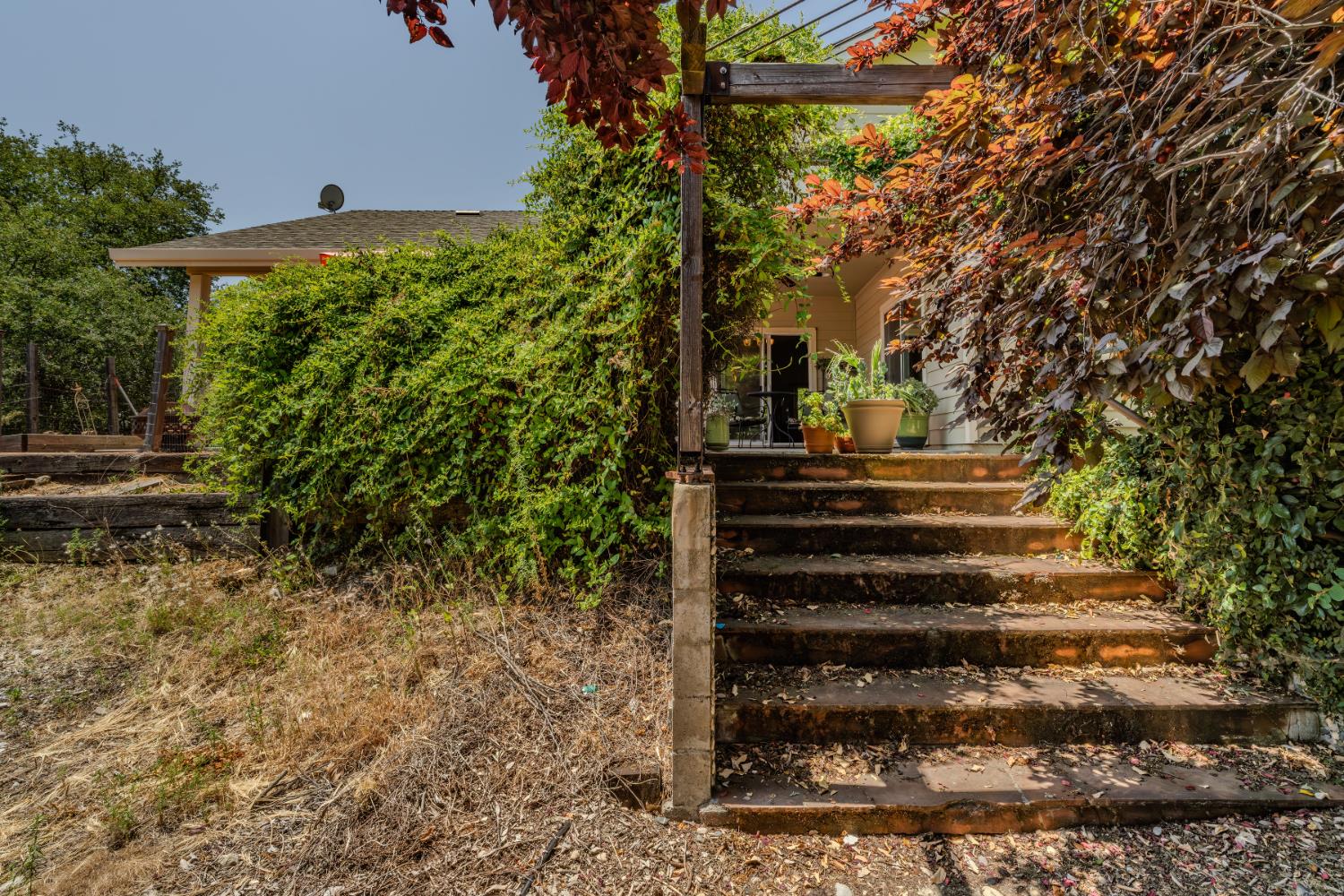 5863 Rippon Road