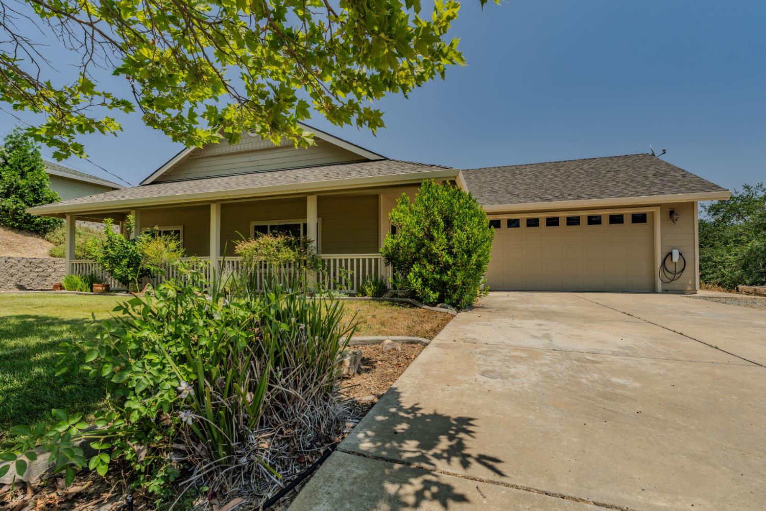 5863 Rippon Road