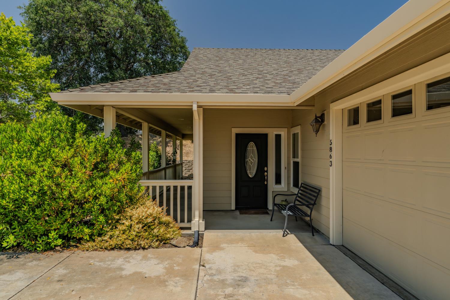 5863 Rippon Road