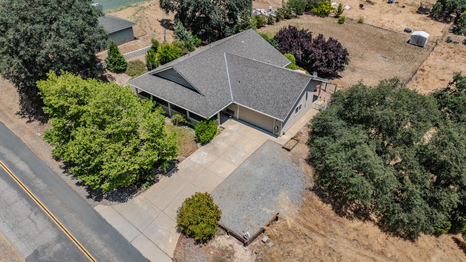 5863 Rippon Road