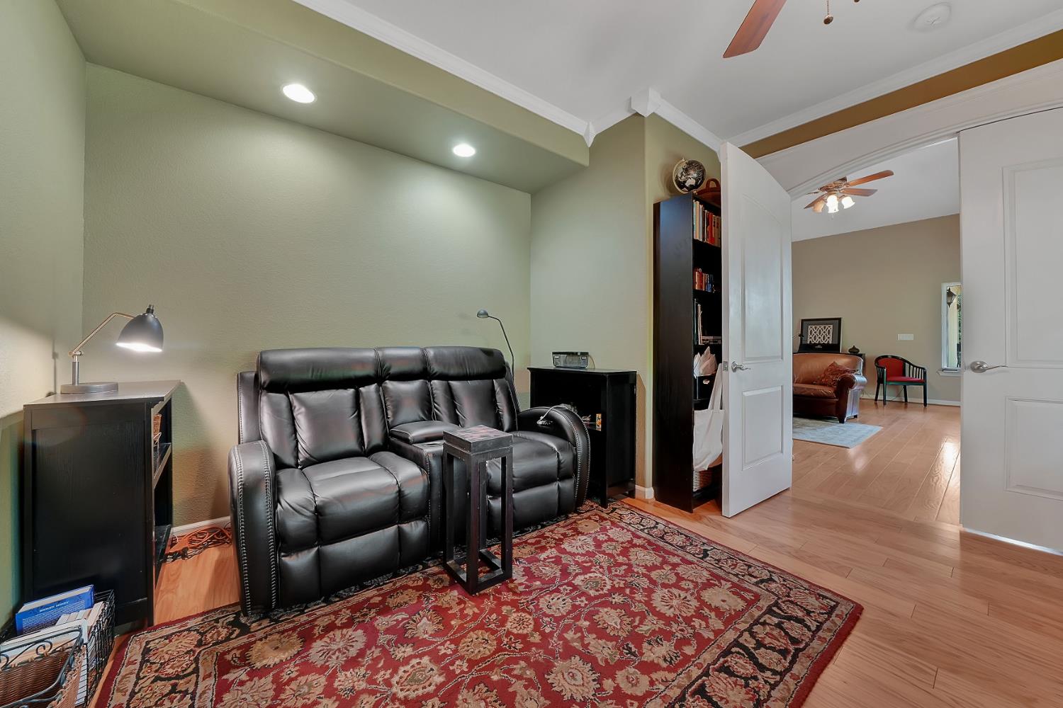 5863 Rippon Road