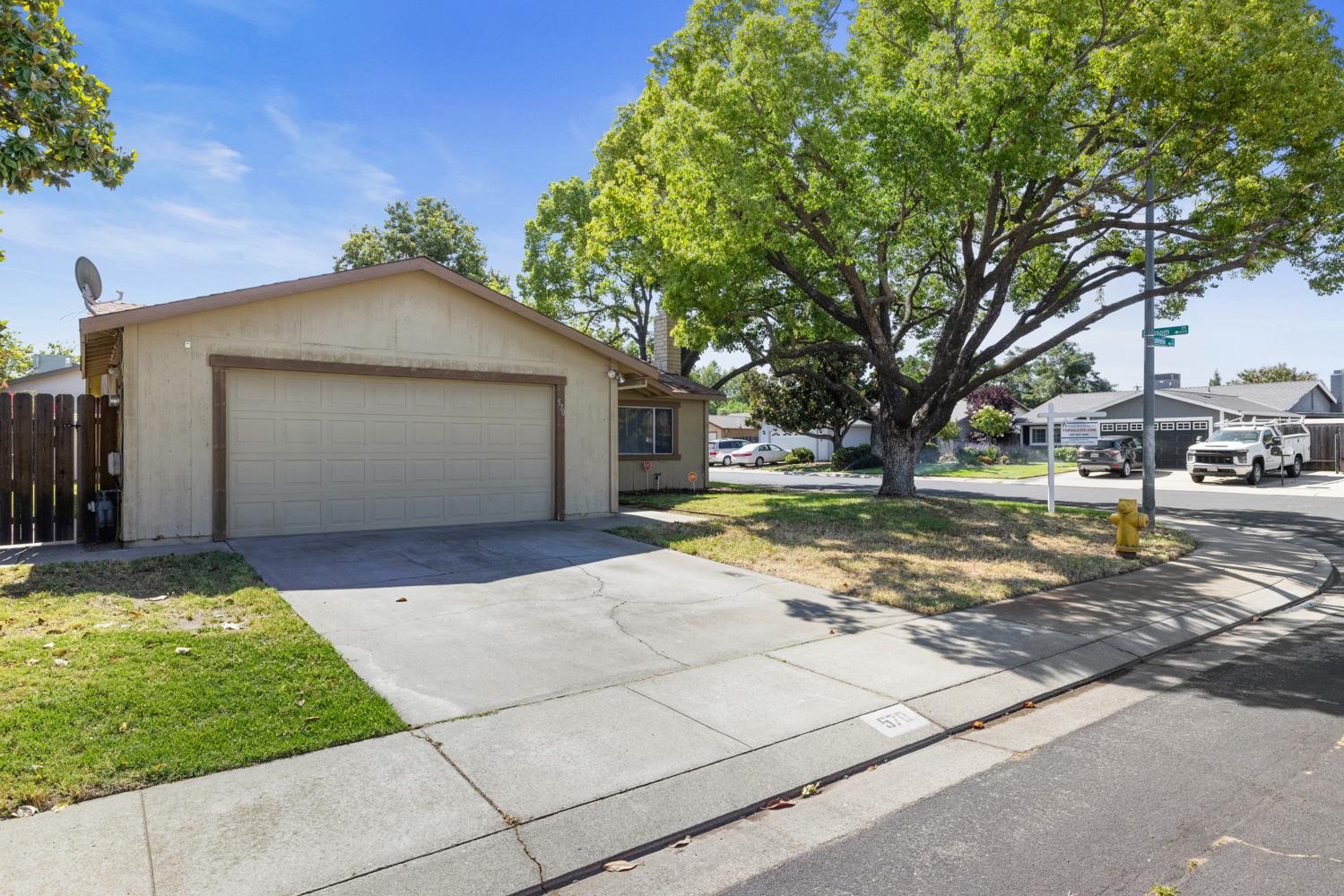 570 Camelia Lane