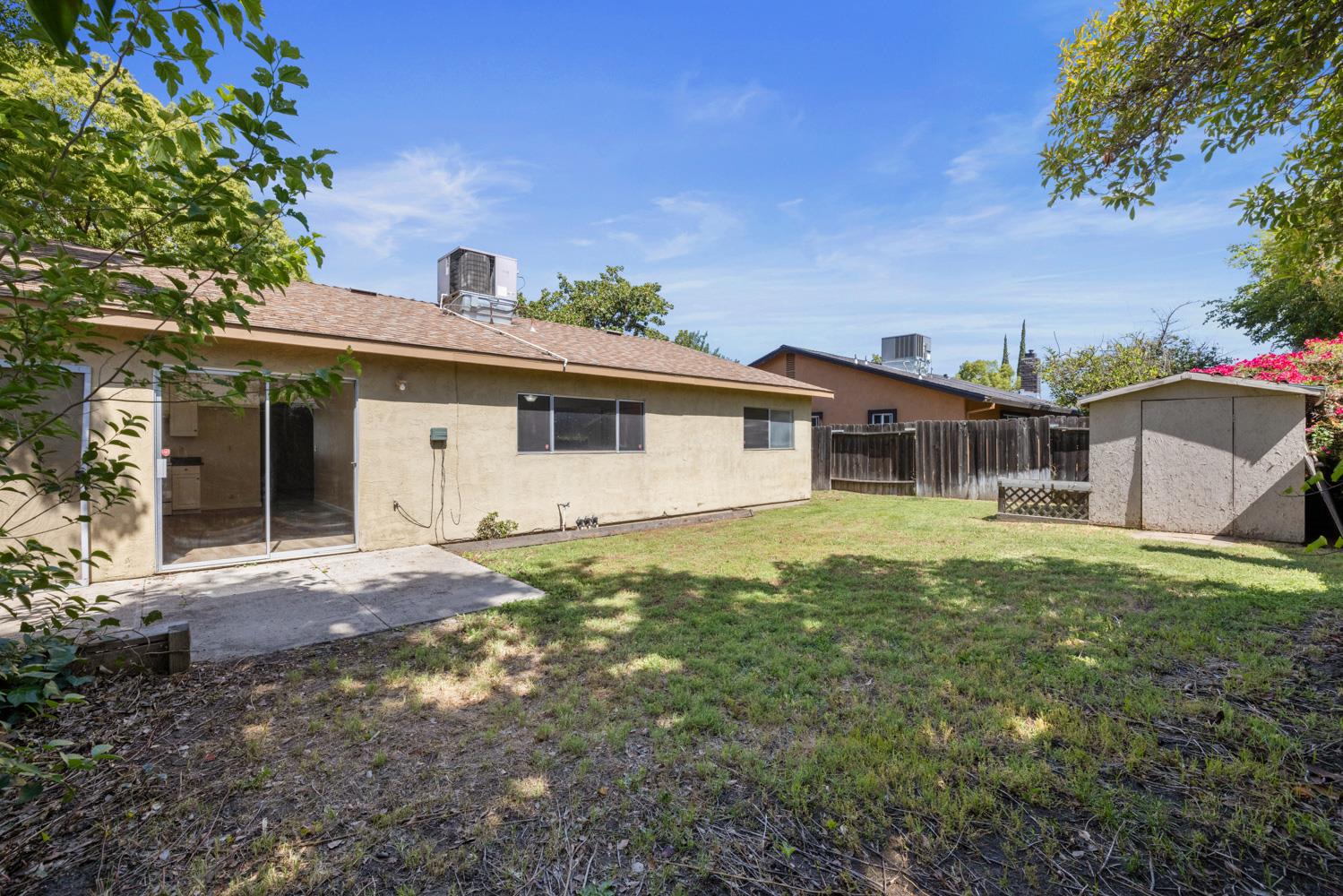 570 Camelia Lane