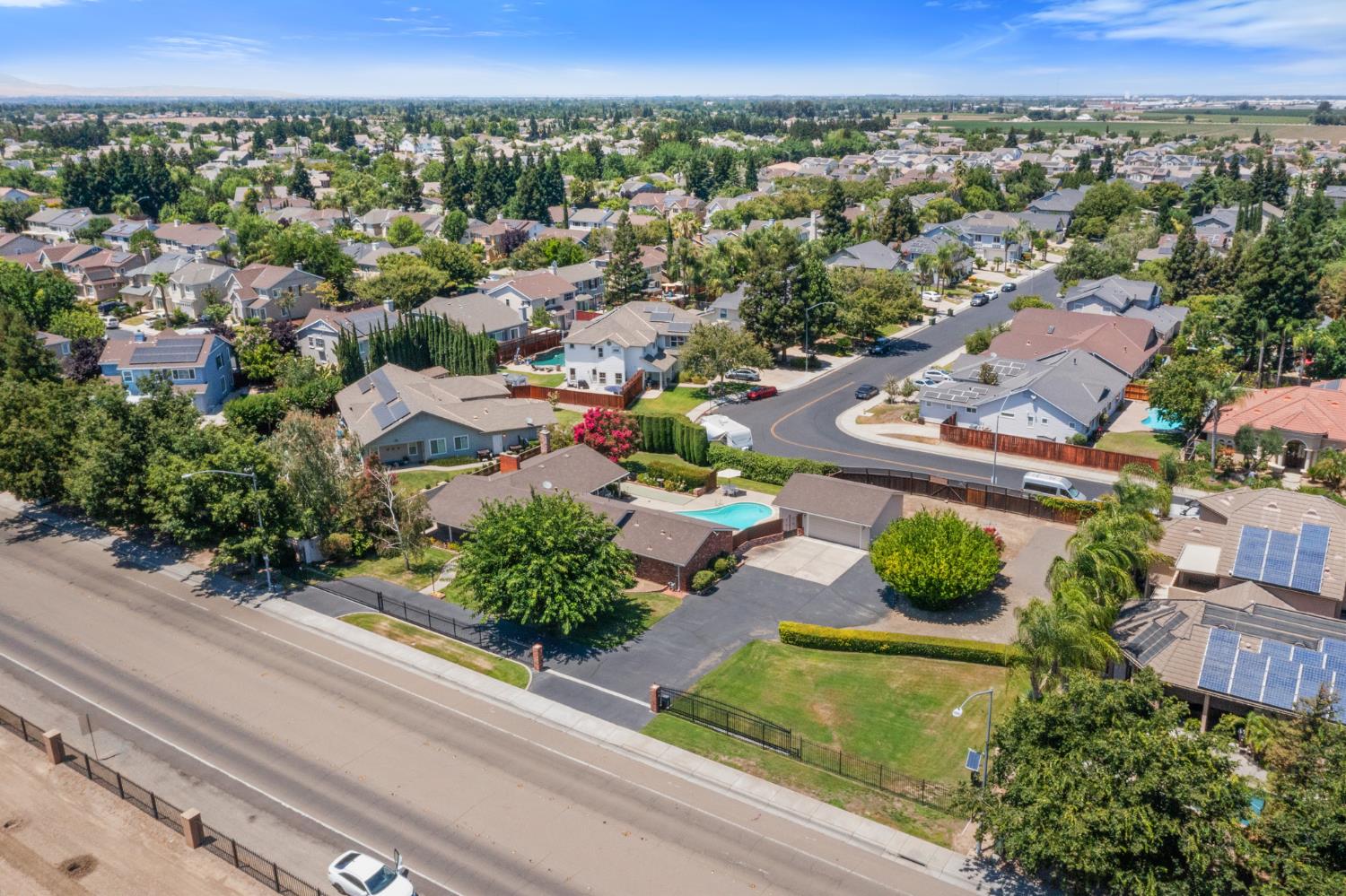 1287 W Valpico Road