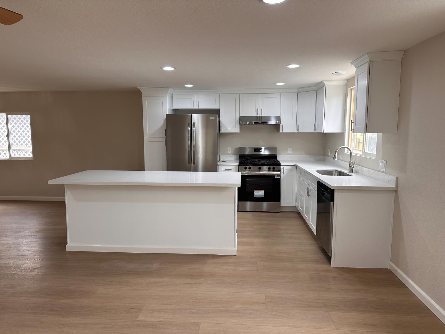 812 W Clover Road 74