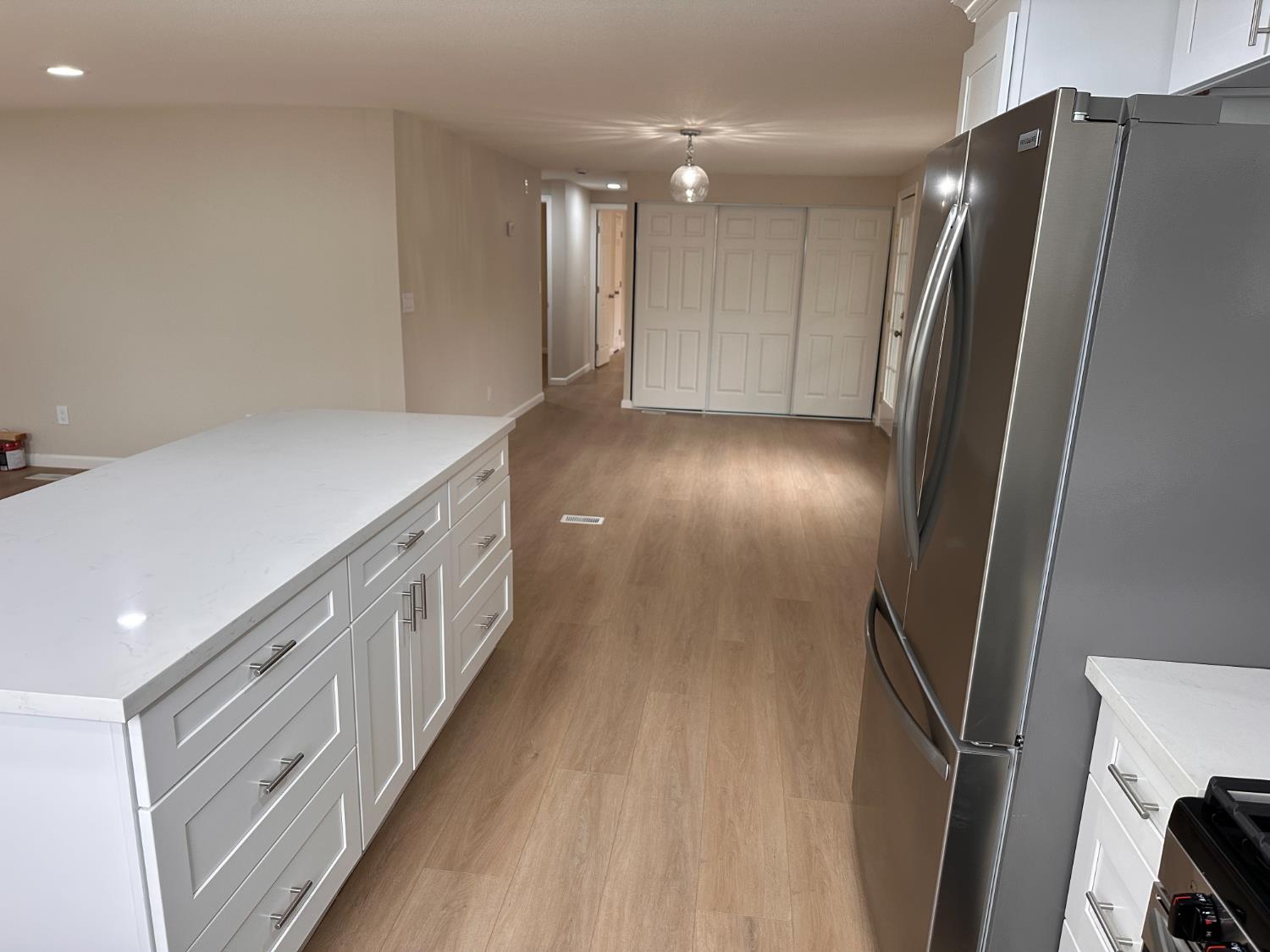 812 W Clover Road 74