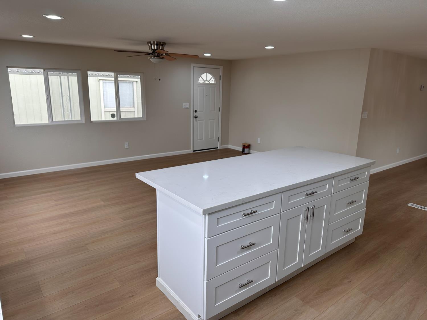 812 W Clover Road 74