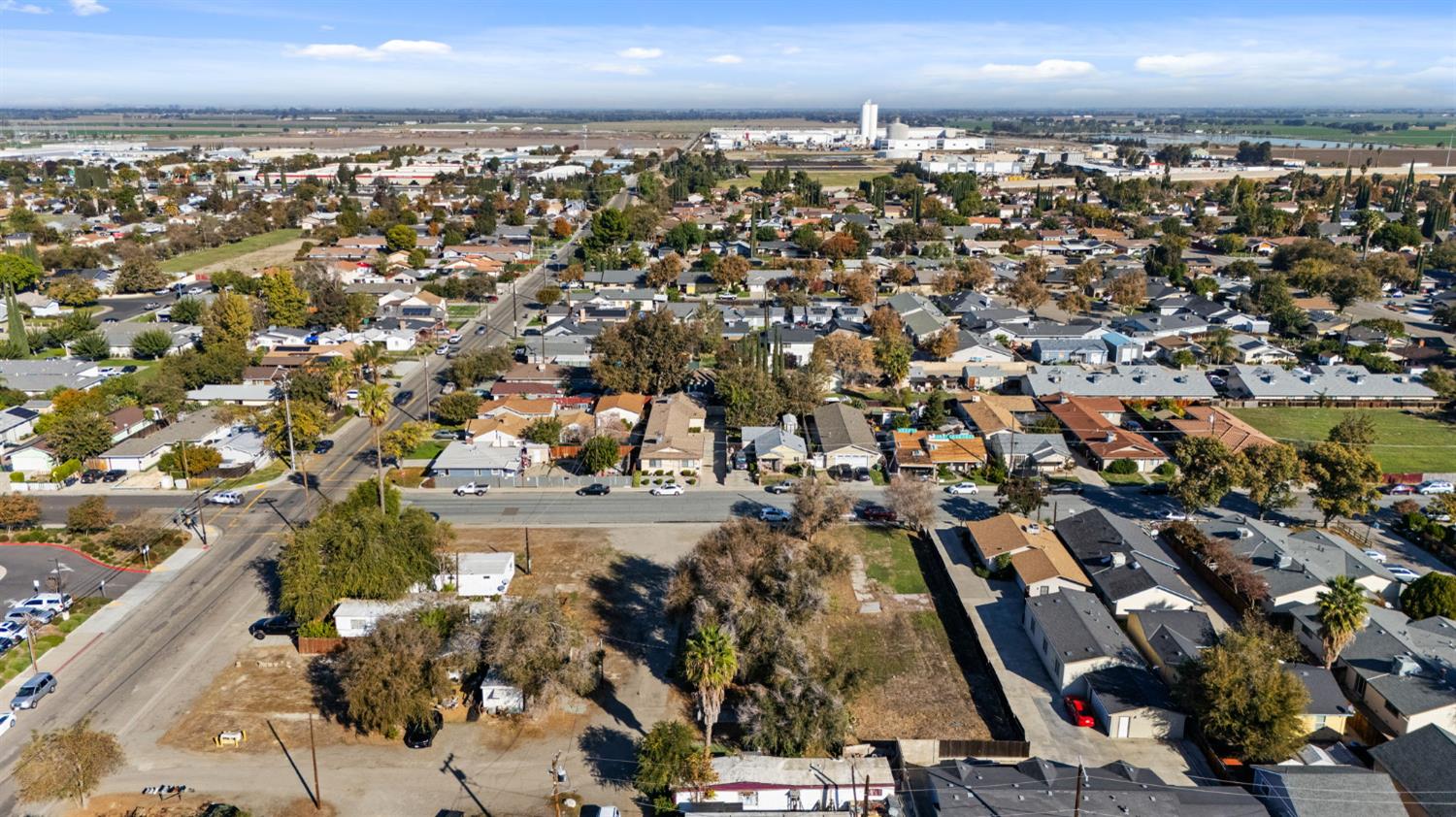 110 E Kavanagh Avenue