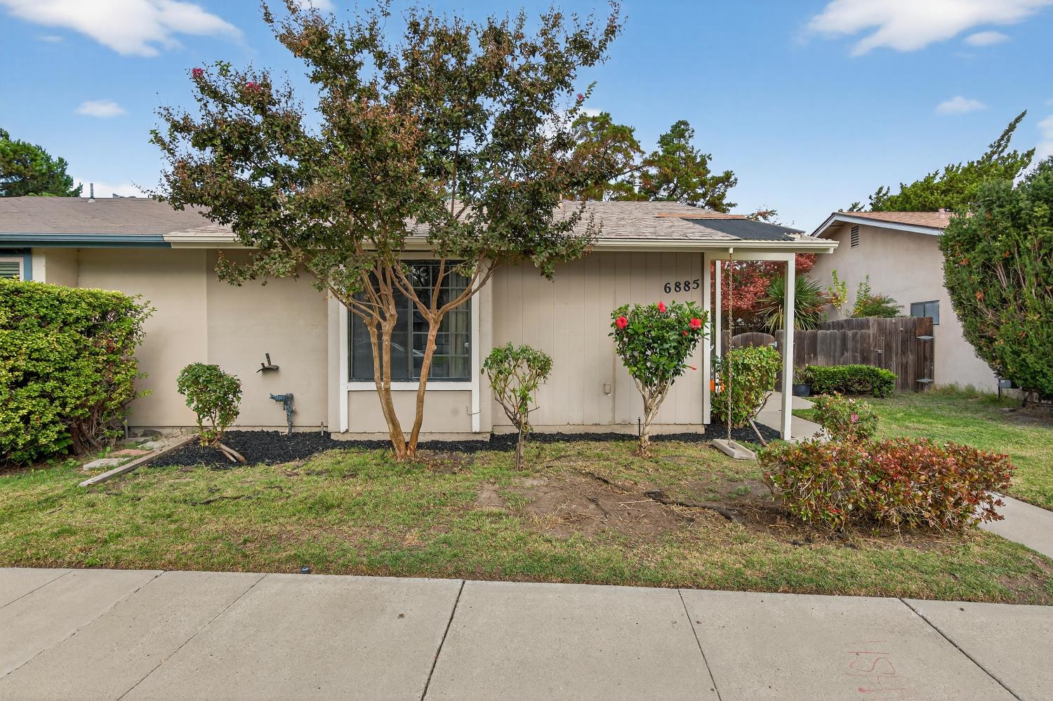 6885 Sumter Quay Circle