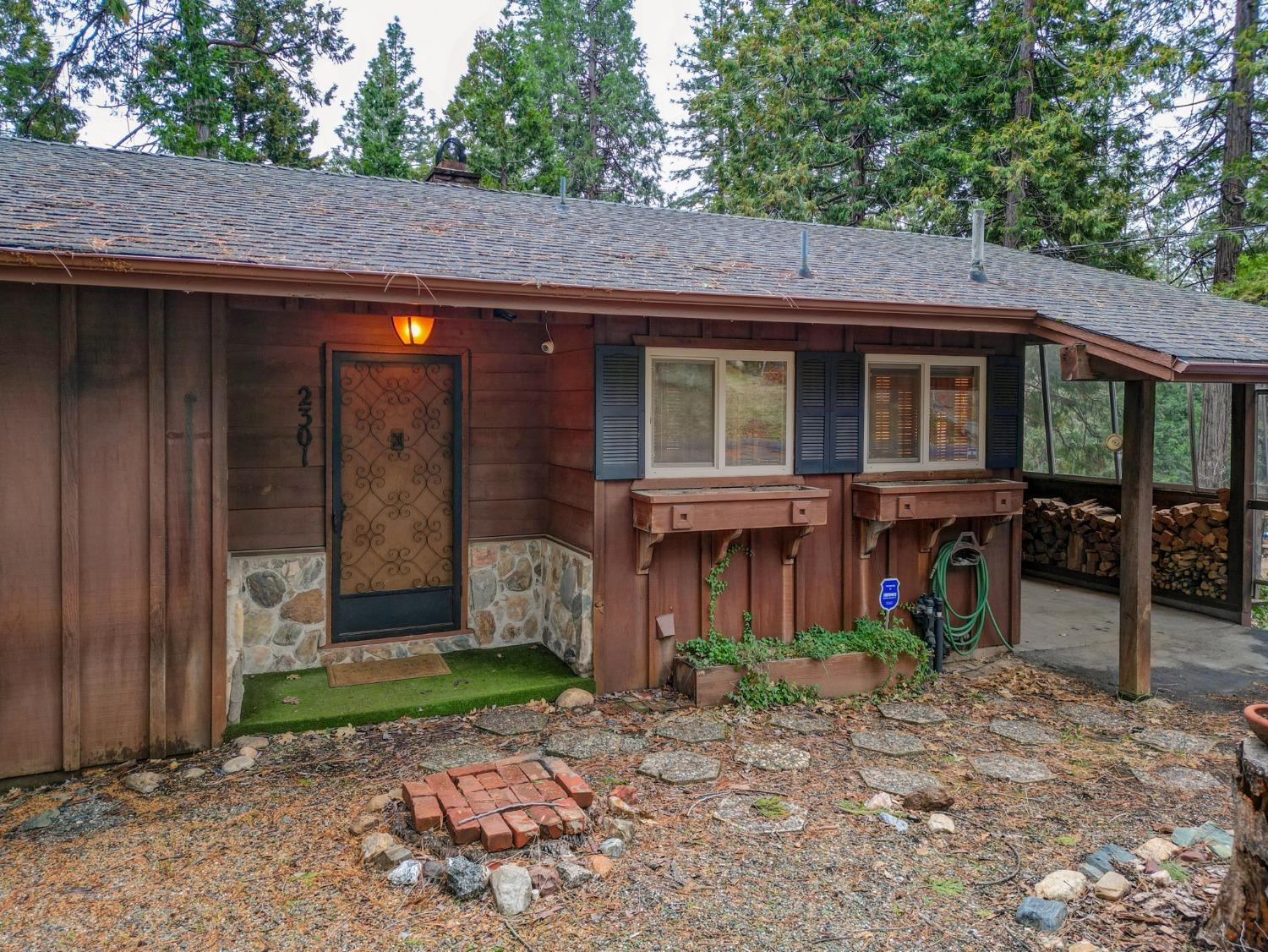 2301 Mustang Road