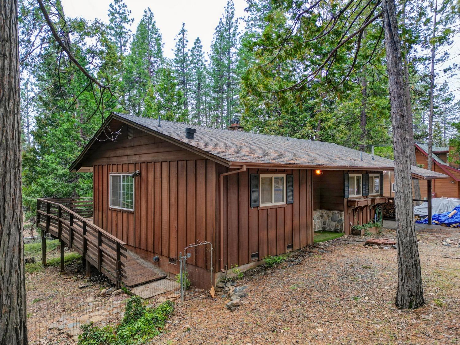 2301 Mustang Road