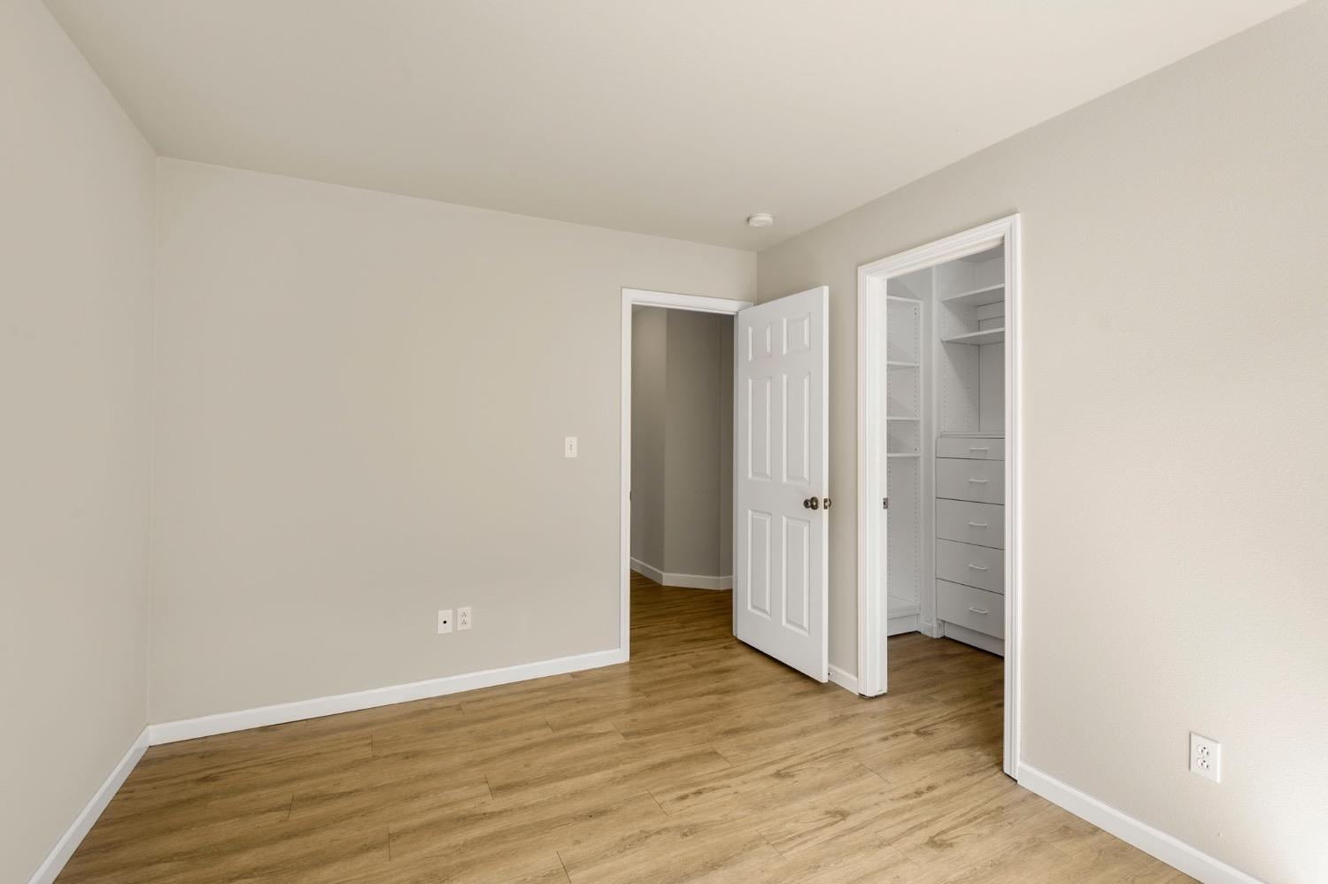 954 Country Lane