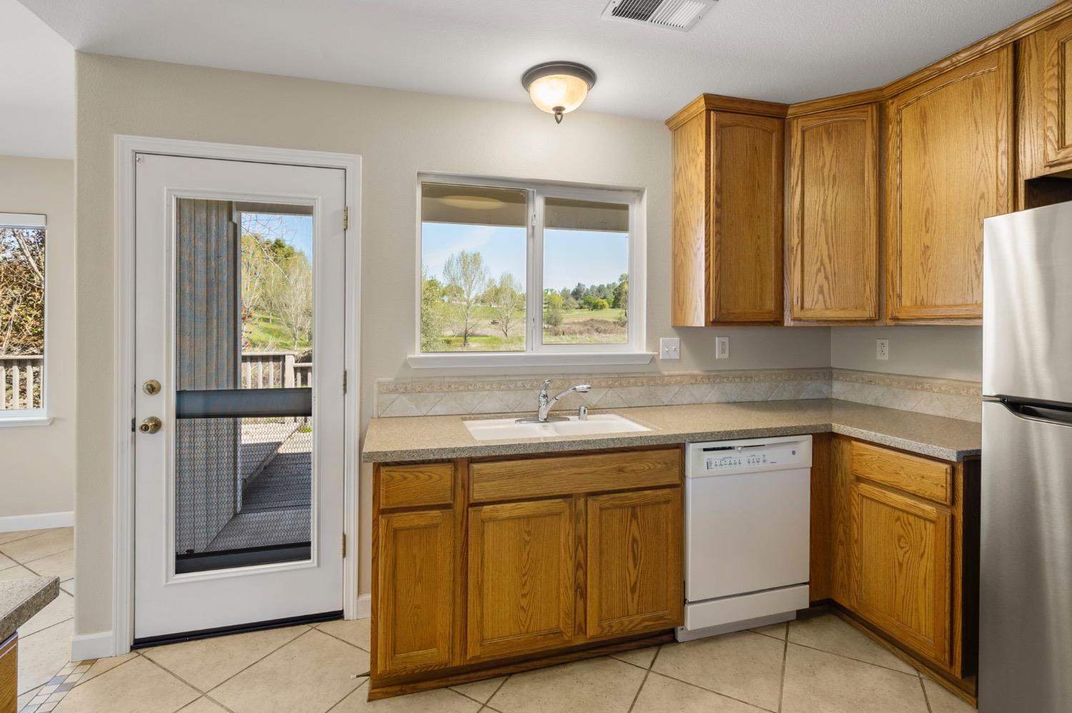 954 Country Lane