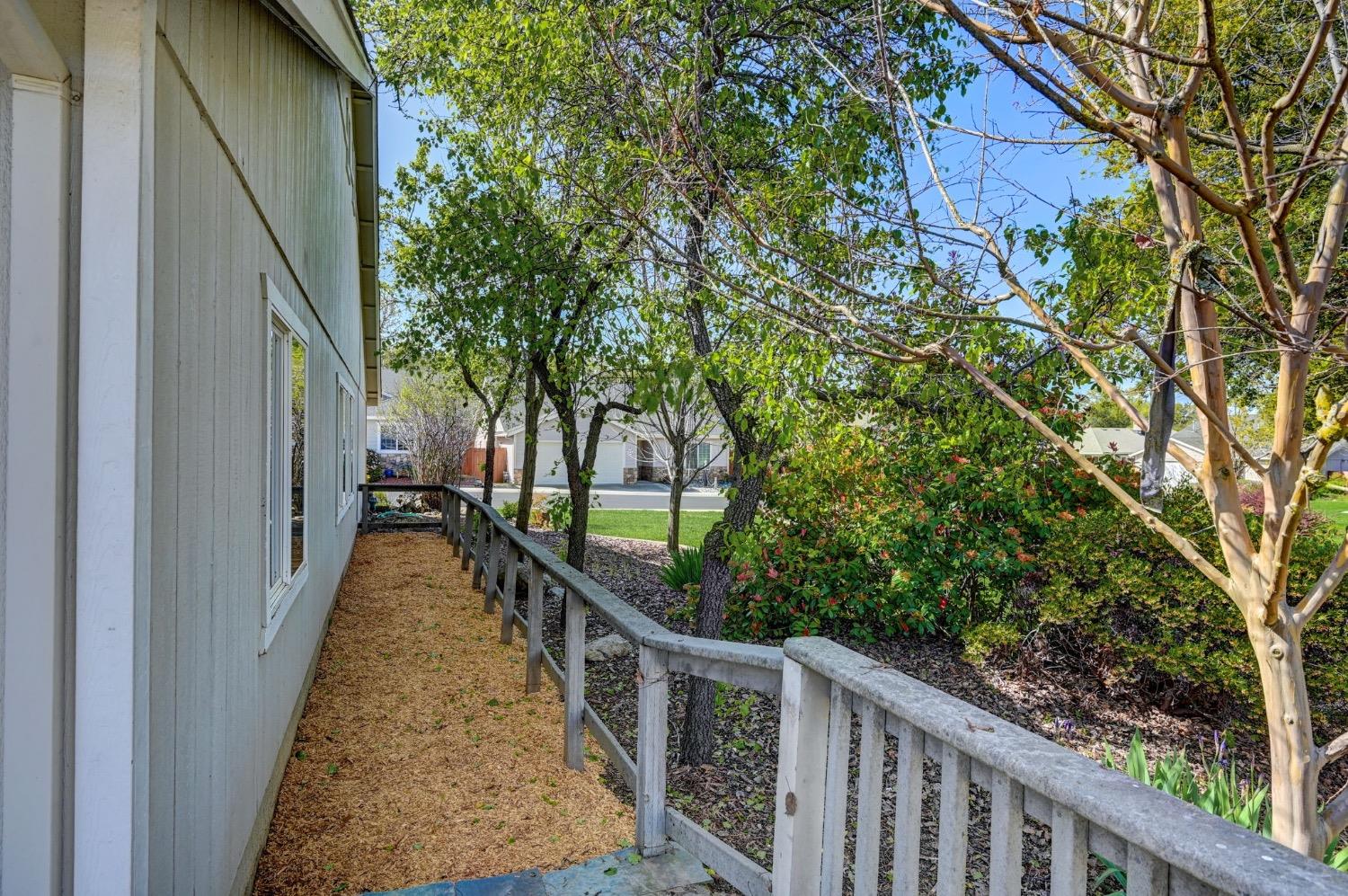 954 Country Lane