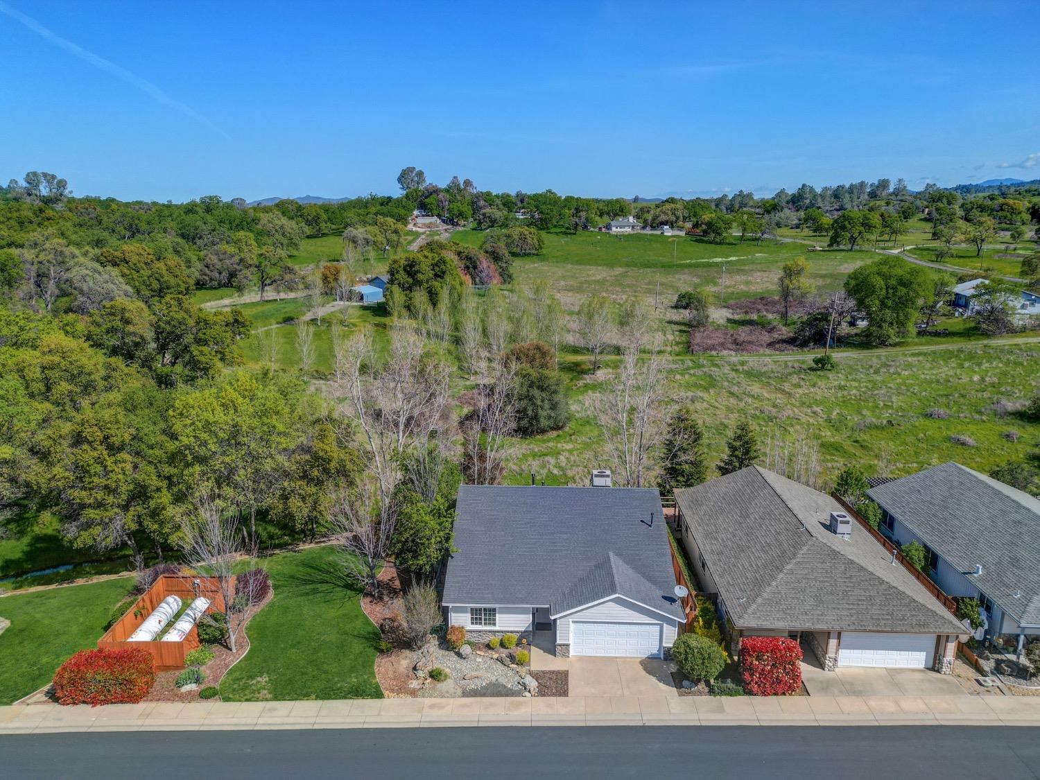 954 Country Lane