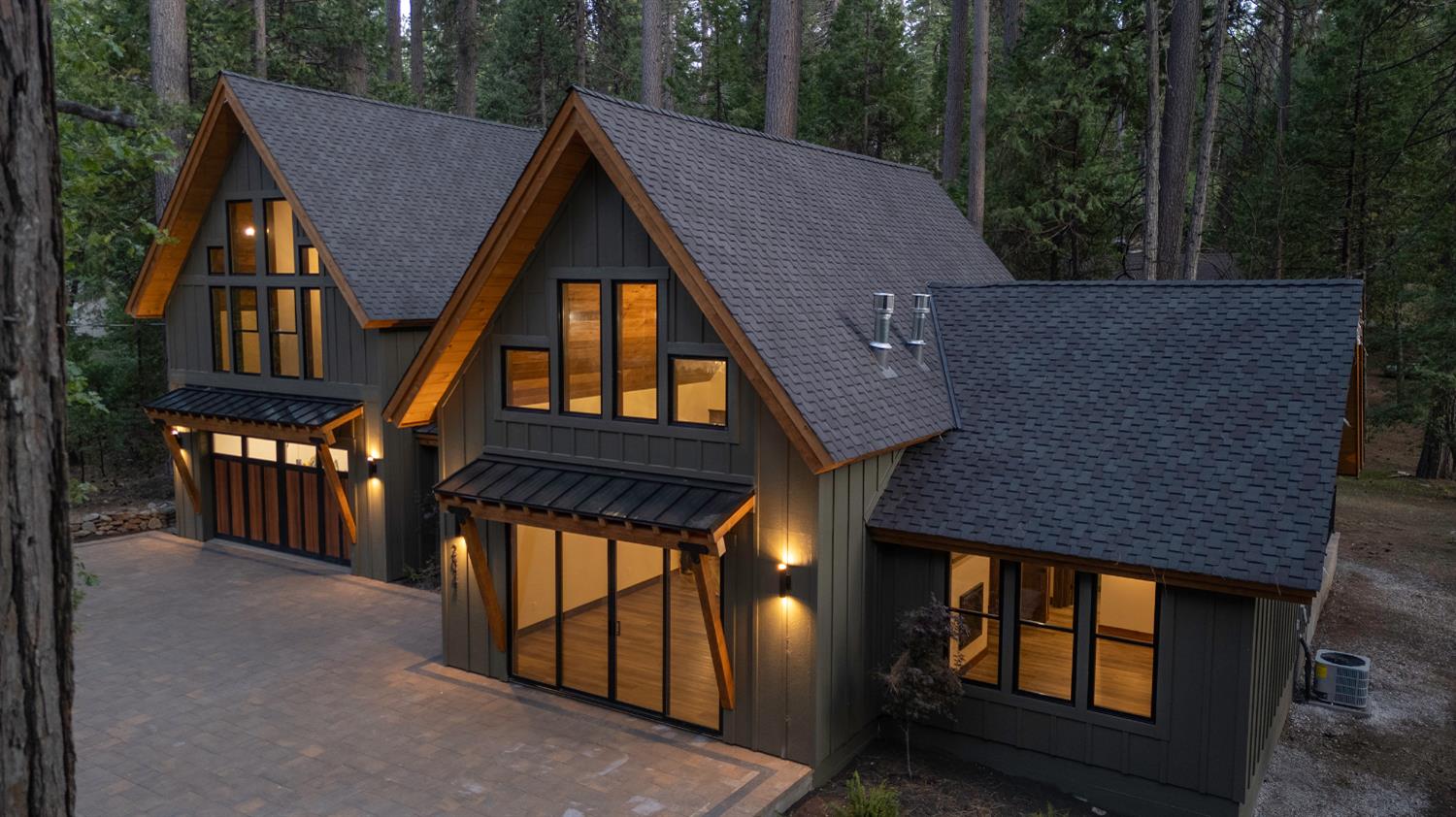 2044 Douglas Drive