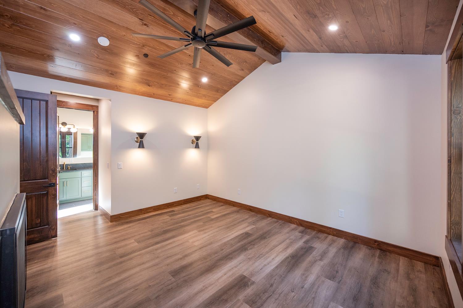2044 Douglas Drive
