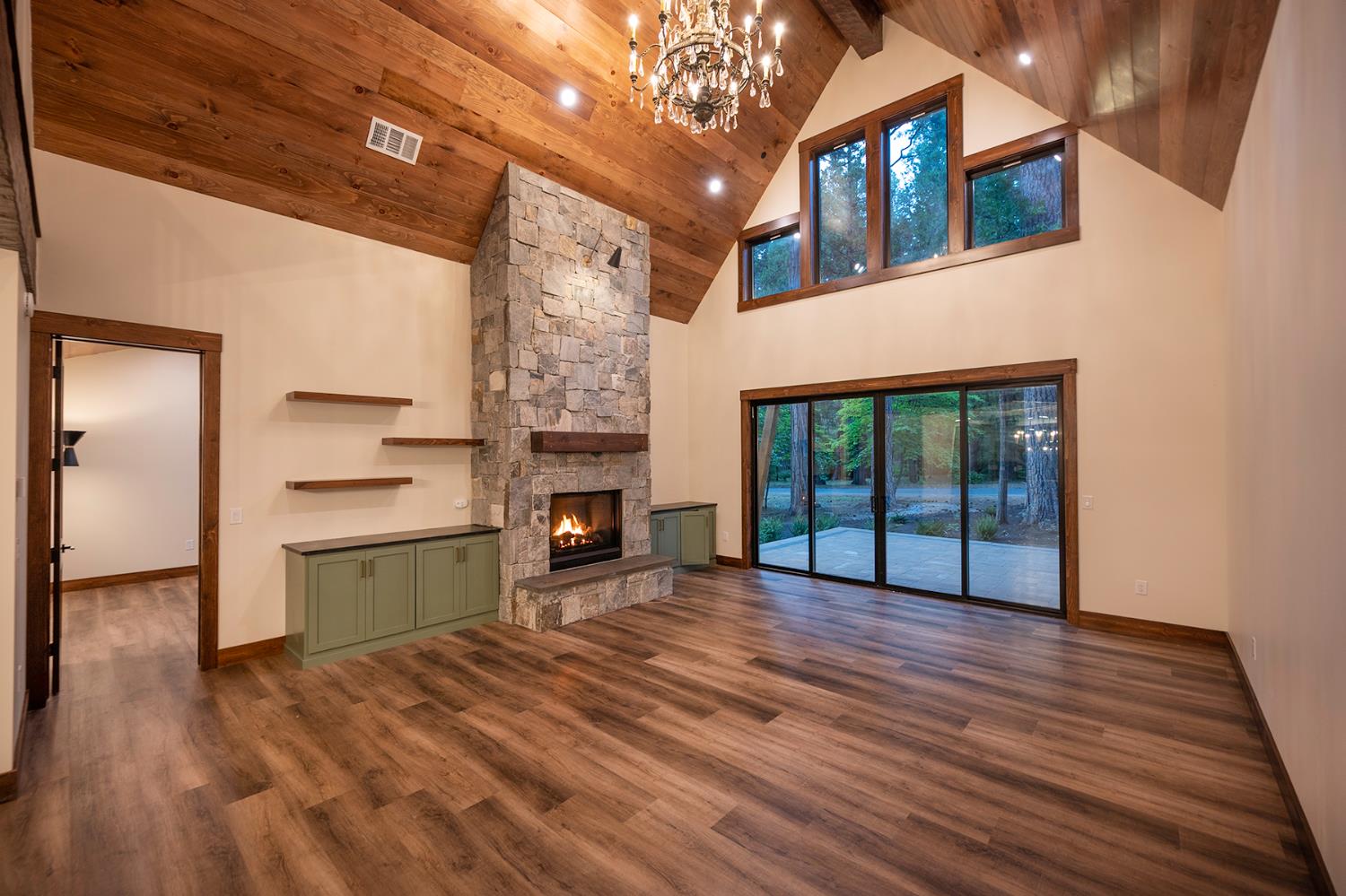 2044 Douglas Drive