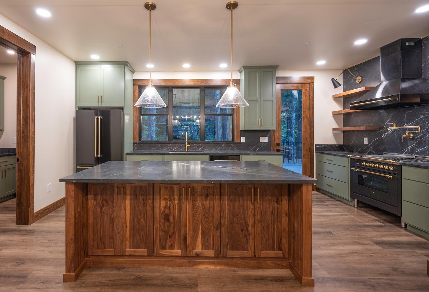 2044 Douglas Drive