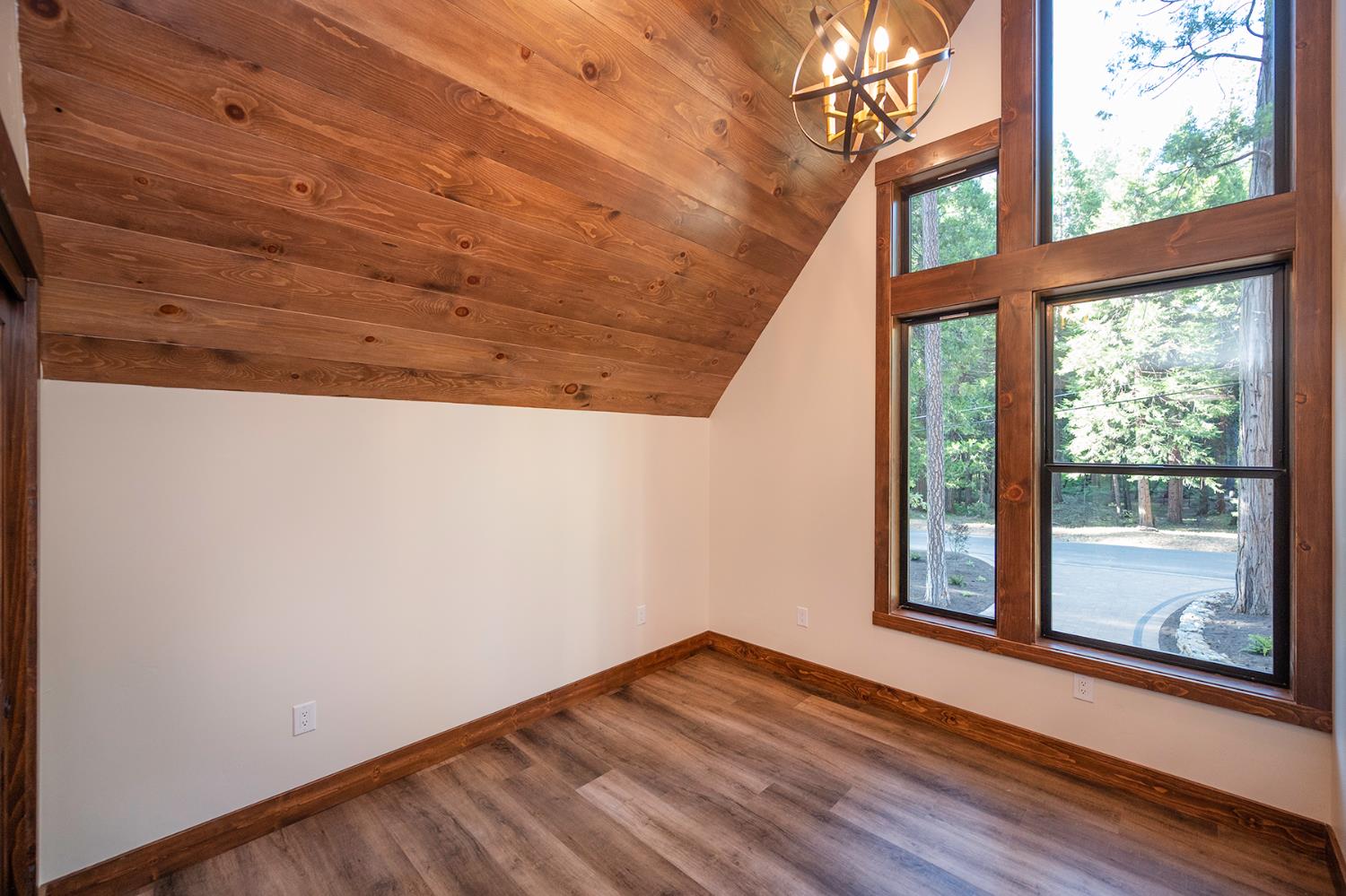 2044 Douglas Drive