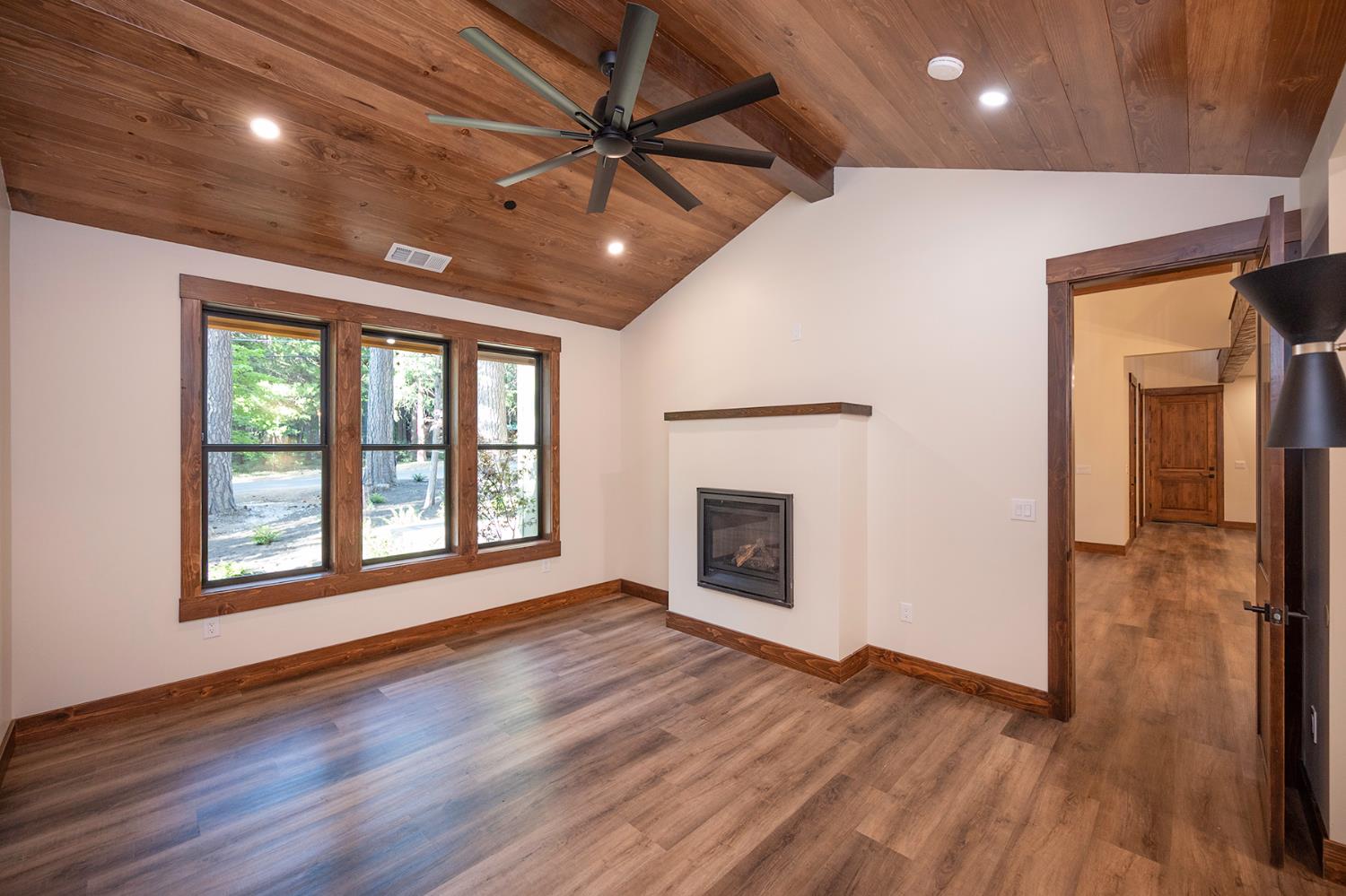 2044 Douglas Drive