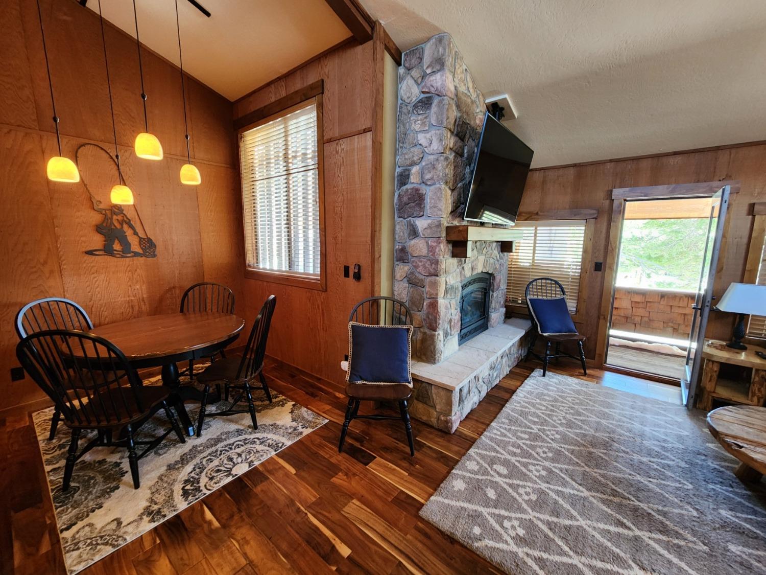 260 Bear Valley Rd. #5 Road