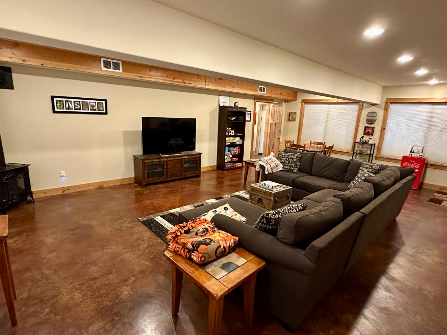 1428 Meadow Drive