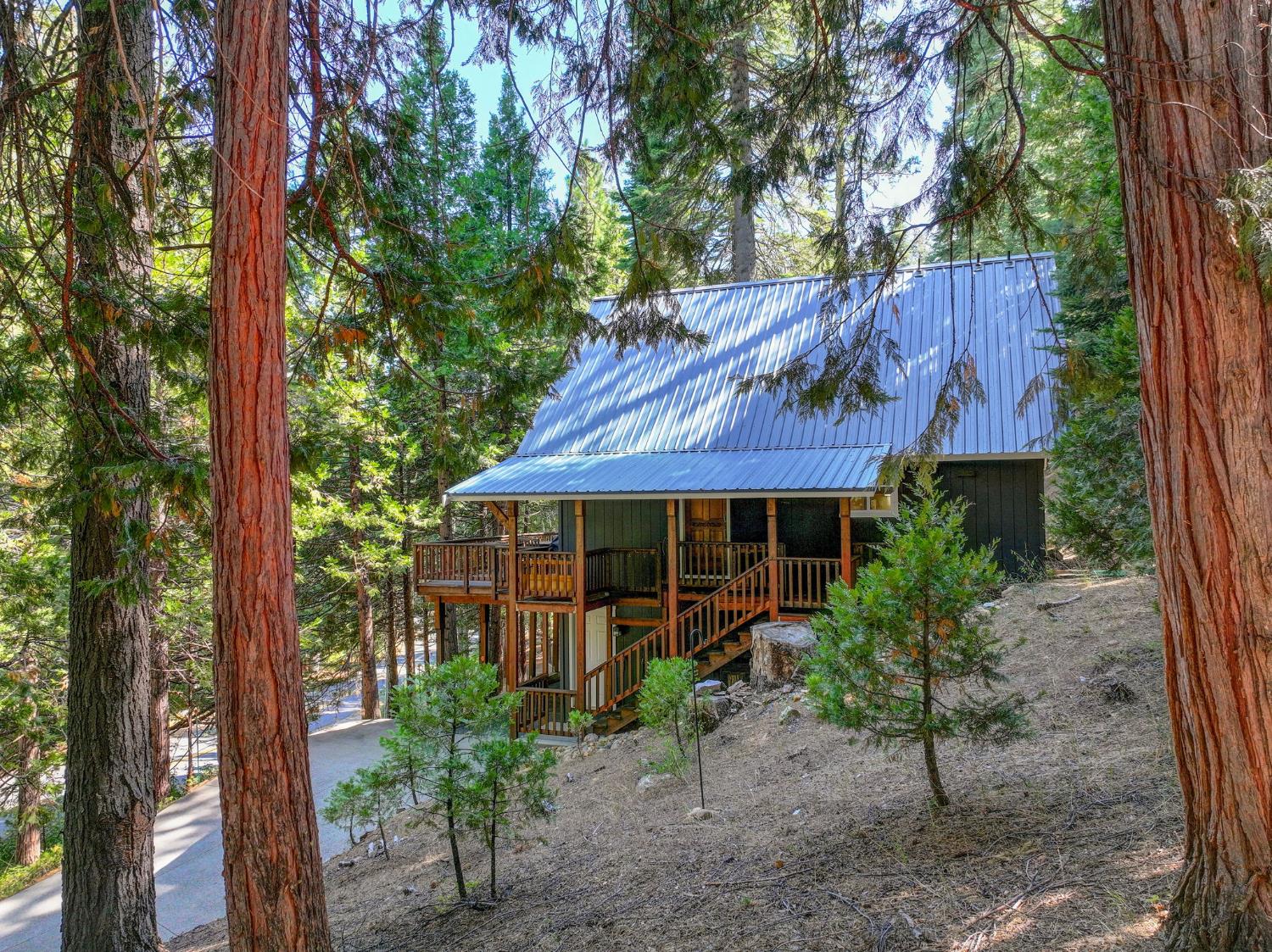 2449 Indian Rock Road