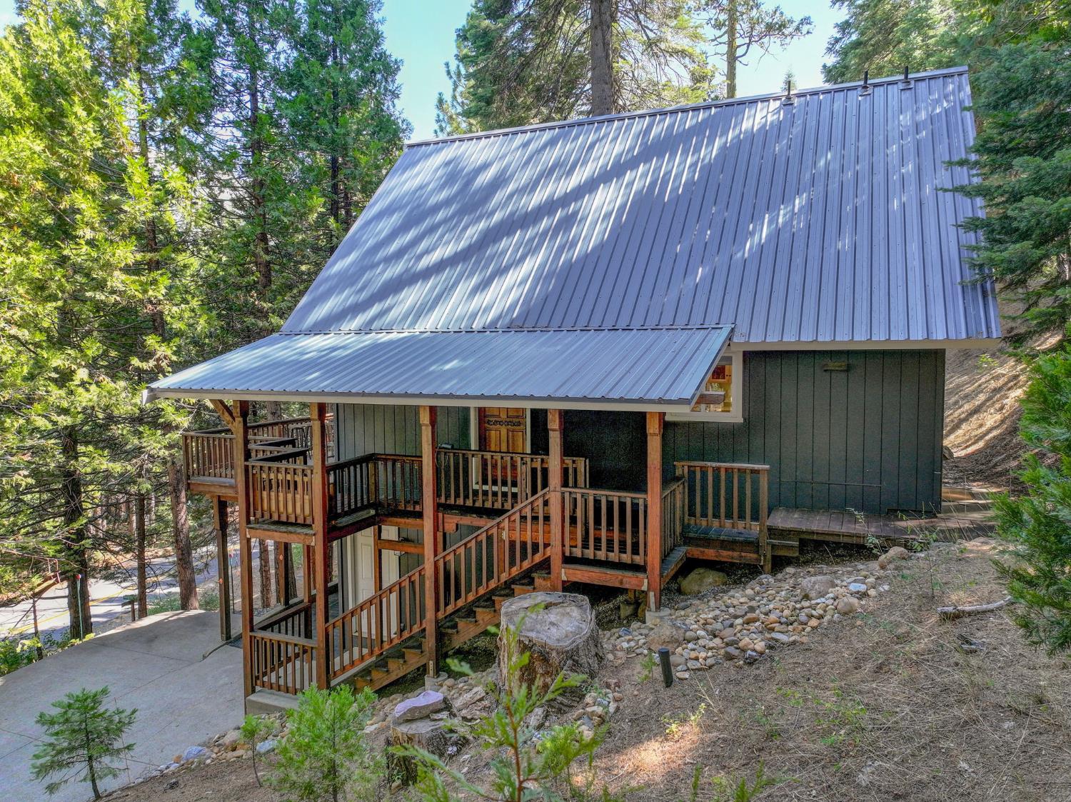 2449 Indian Rock Road