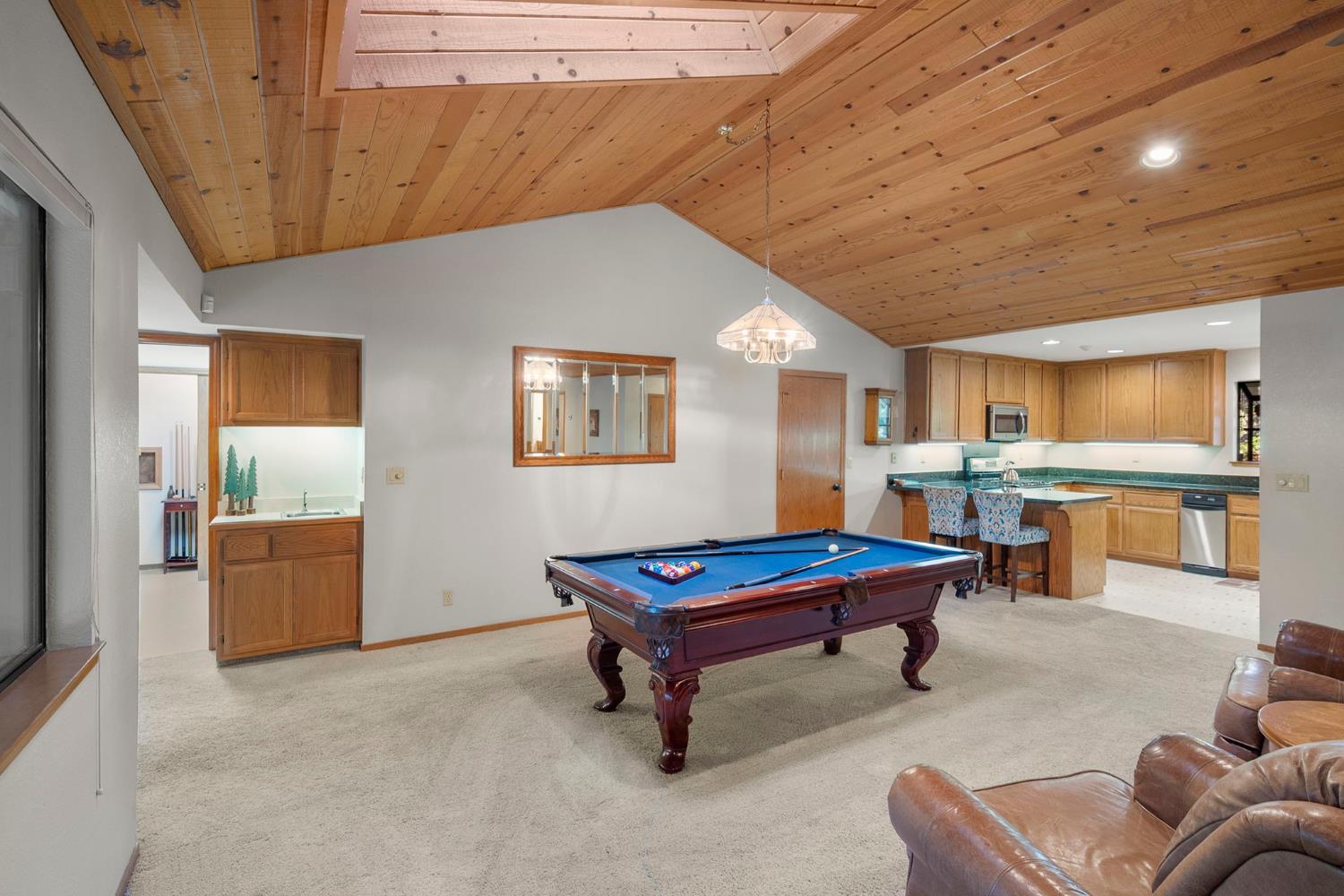 5590 Silver Saddle Court