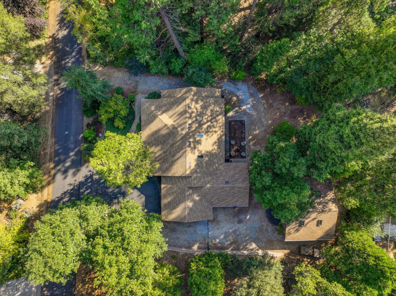 5590 Silver Saddle Court