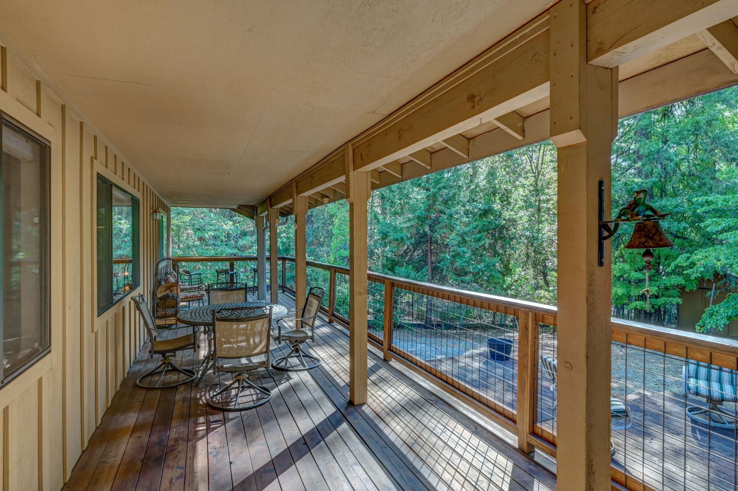 5590 Silver Saddle Court