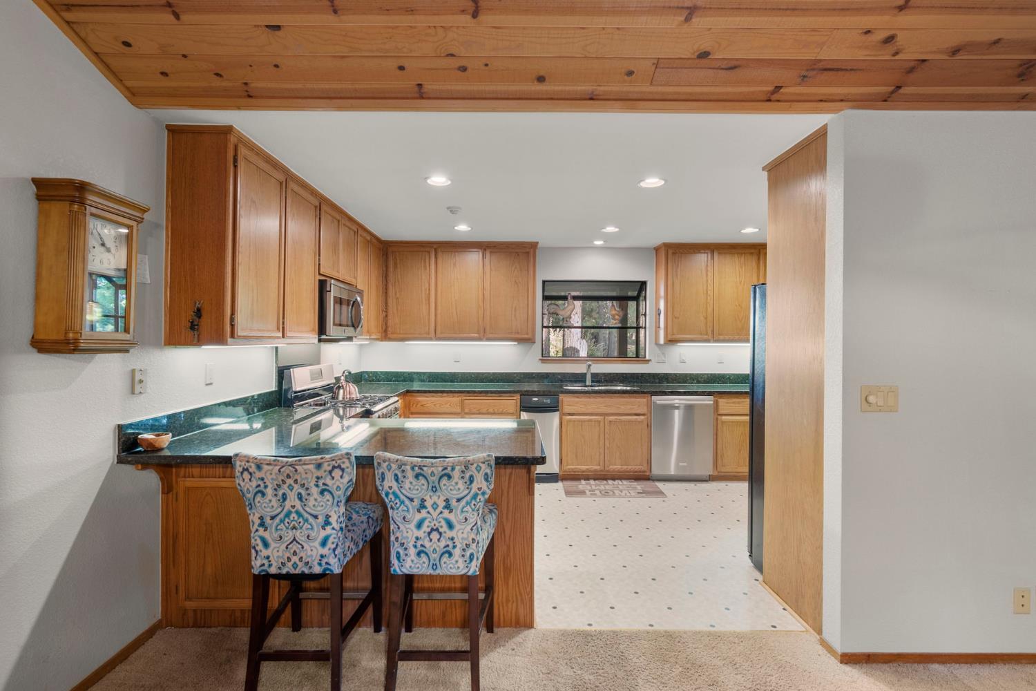 5590 Silver Saddle Court