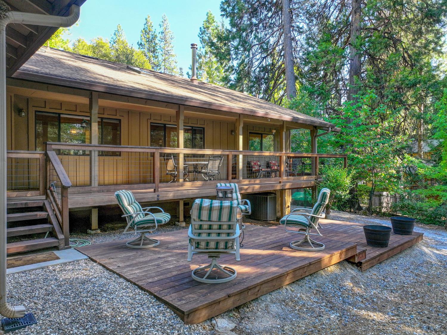5590 Silver Saddle Court