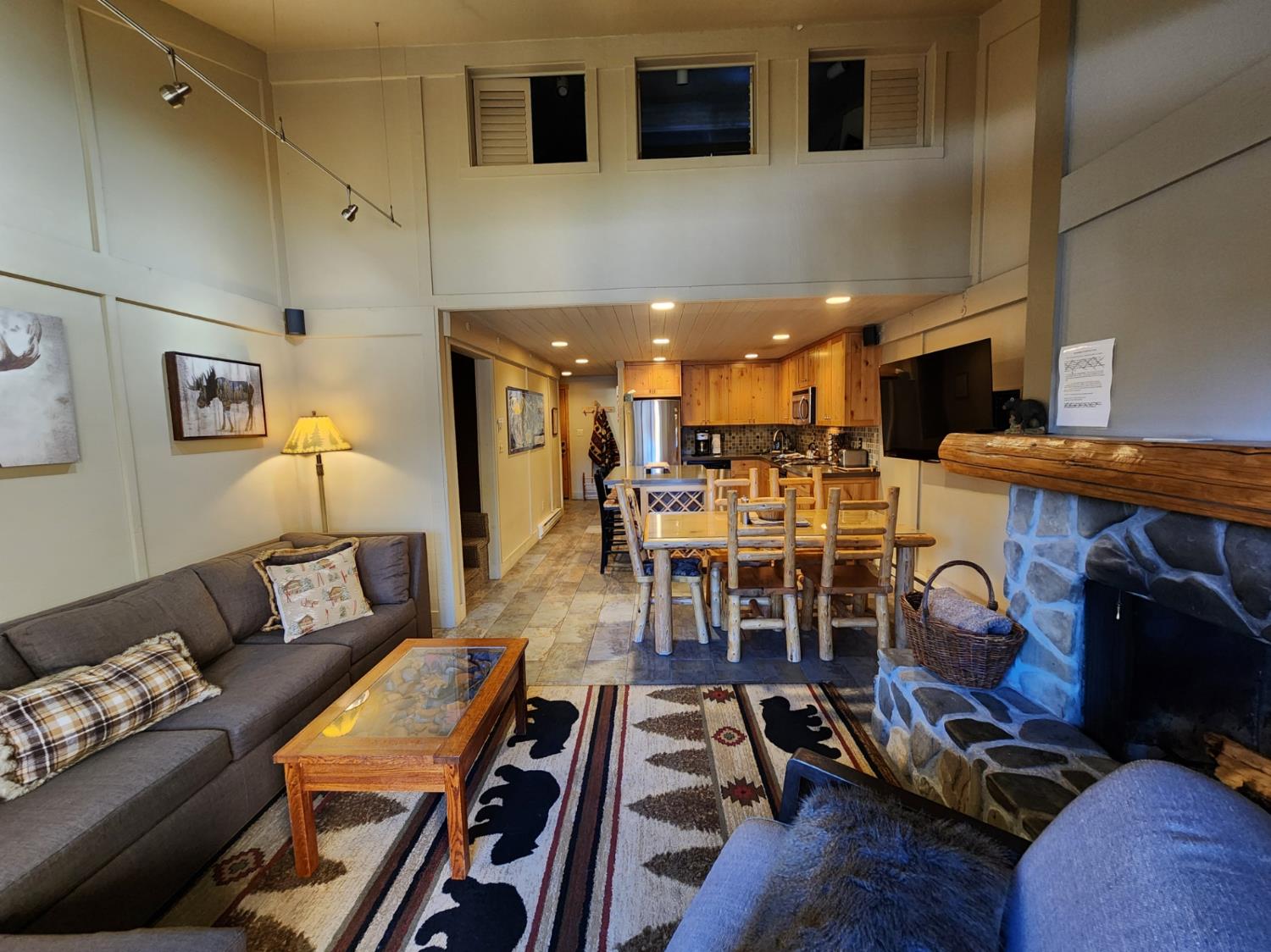 201 Bear Valley Rd #28